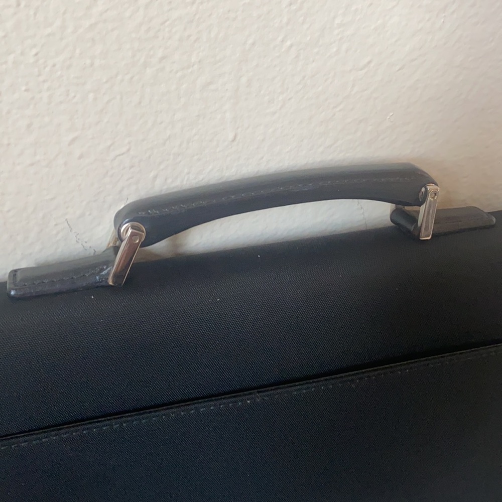 Gucci Briefcase - Picture 6 of 17